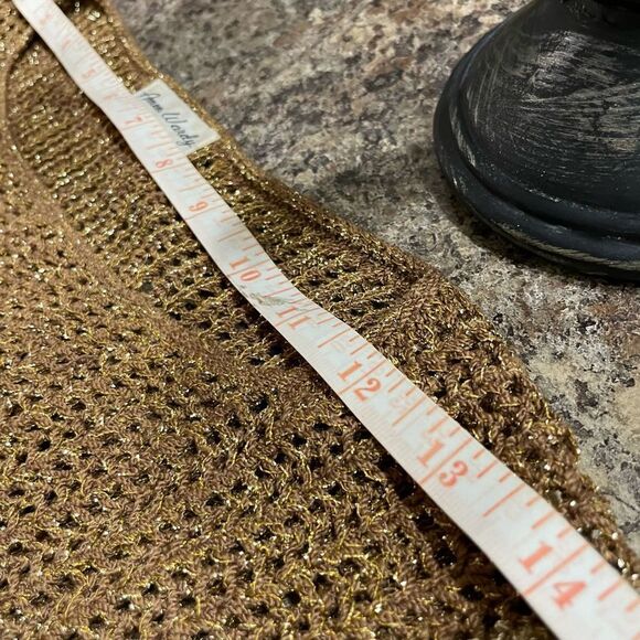 Amen wardy gold sweater “In this world you need a to be a little frivolous.” - Picture 14 of 16